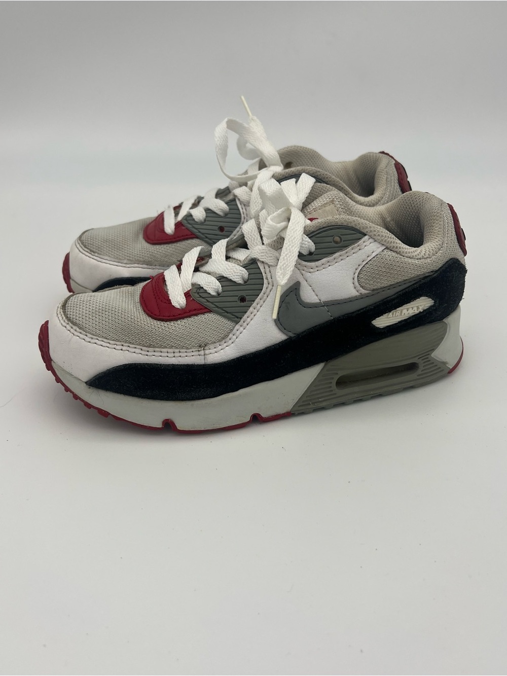 Nike Air Max Kids size 2Y Grey White Red sneakers boys shoes 2 athletic gym